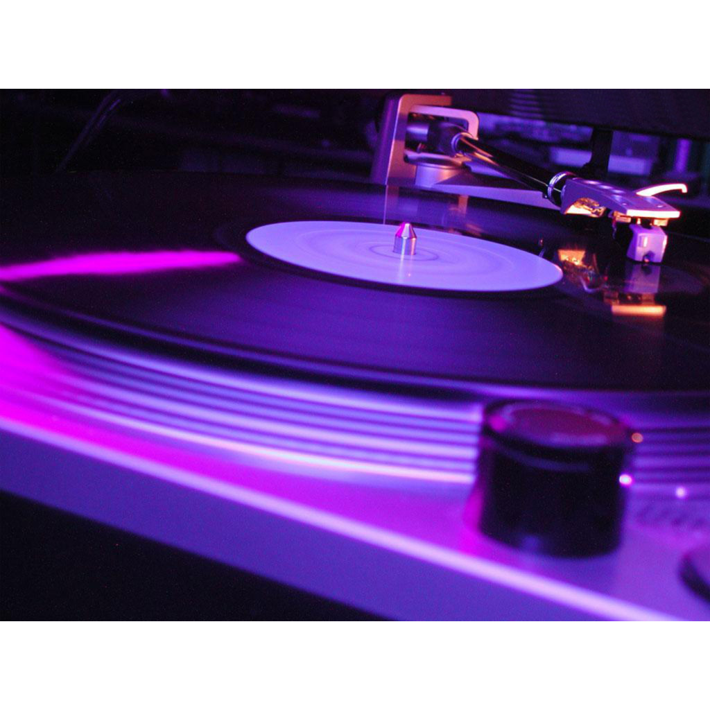 how to get signed to a record label, how to get signed to a label, getting signed to a record label, get signed to record label, how to get signed by a record label 